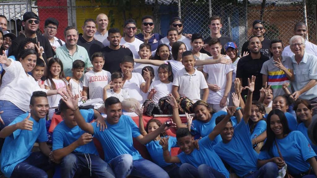 Project Béisbol  Empowering underserved youth in Latin America through  baseball and softball